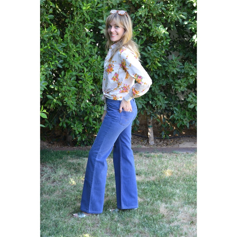 Vintage 1970s Flare Bell Bottom Levi's